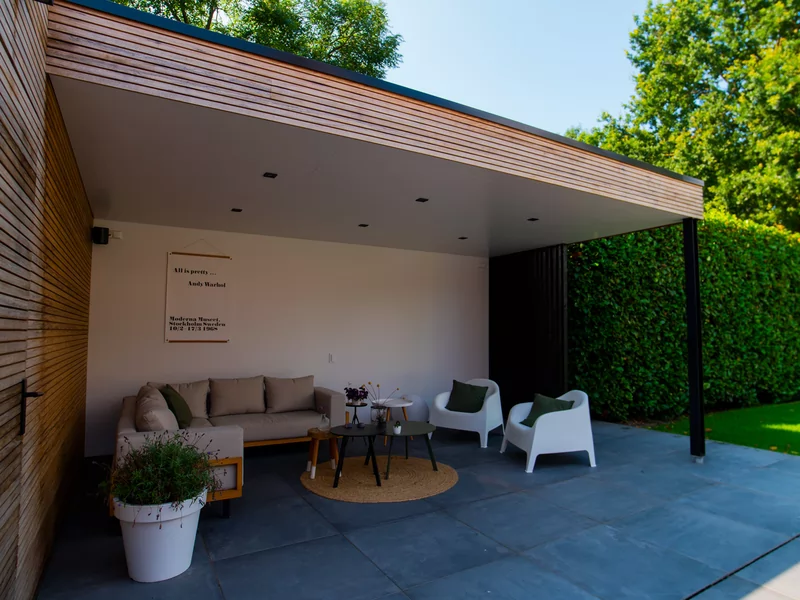 Veranda luxe afgewerkt